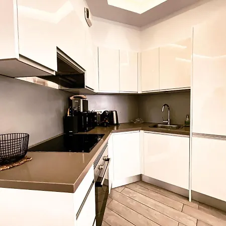 Ocean Garden, Ac, Sun Terrace, Heated Pool, Parking, Pp901 아데제