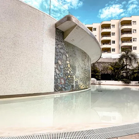 Ocean Garden Ac, Terrace Heated Pool Parking Apartment *